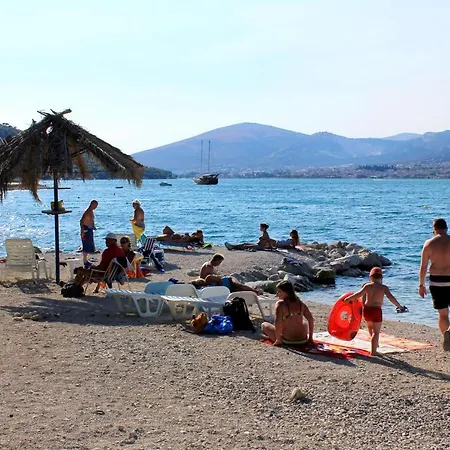 With A Parking Space Mastrinka, Ciovo - 10364 *