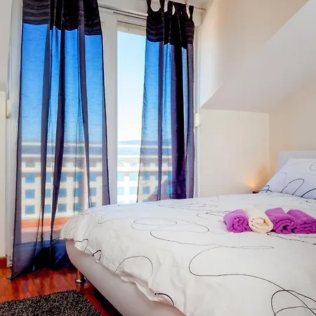 Apartman Apartments With A Parking Space Mastrinka, Ciovo - 10364 Trogir