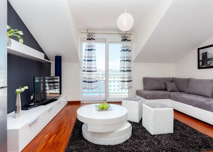 With A Parking Space Mastrinka, Ciovo - 10364